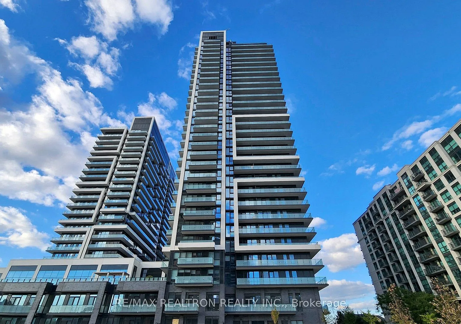 2 bed, $2,580 — Photo 1