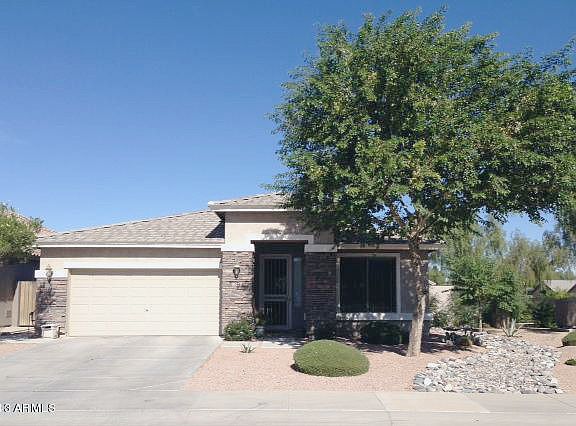 3rd image of 244 E Rock Wren Dr