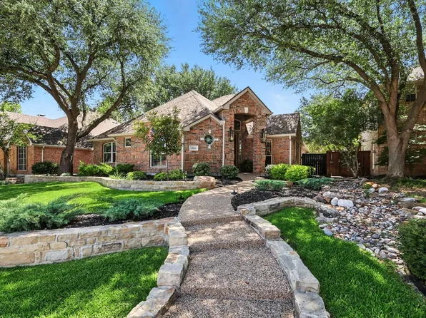 10202 Waters Dr, Irving, TX 75063