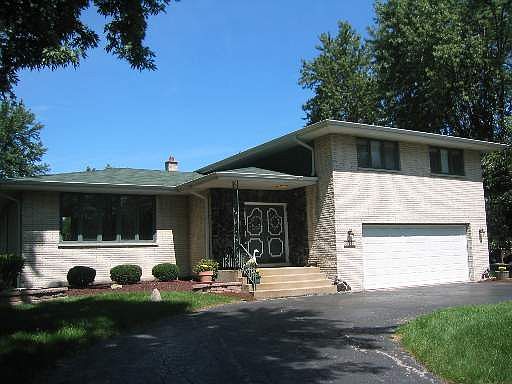 1st image of 10510 W 134th St