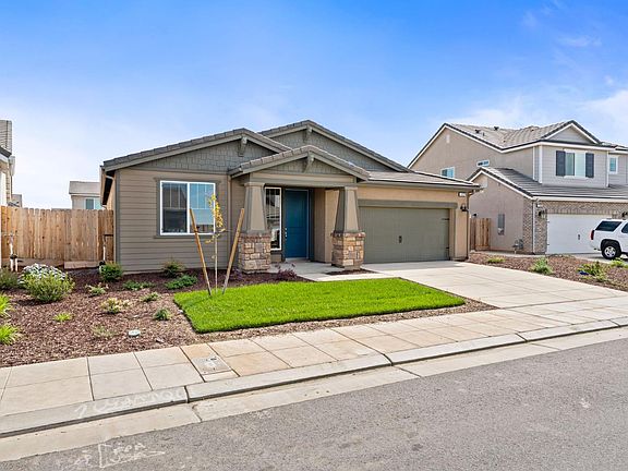 2nd image of 1237 S Cathedral Ct
