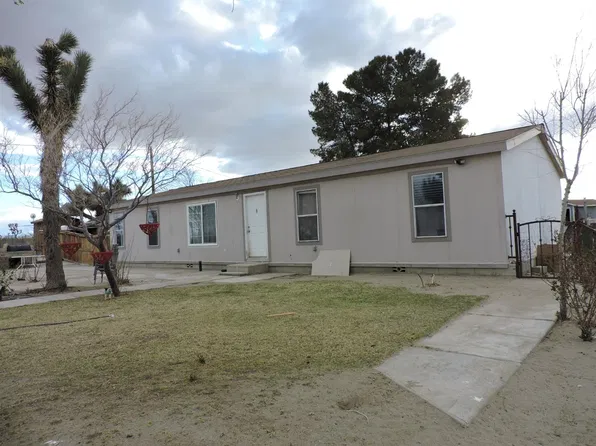 18967 Tawney Rd #A/b, Adelanto, CA 92301