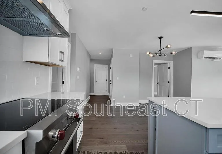 3 Water St #203 — Photo 5