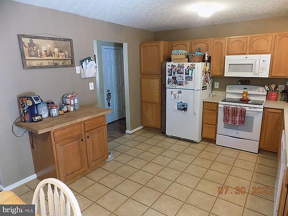 4th image of 517 Fawn Dr