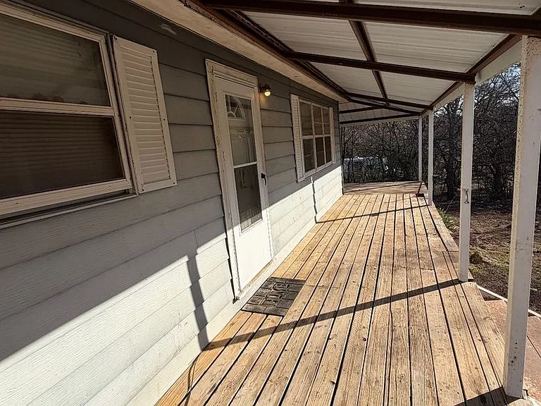 16640 County Road 1660 — Photo 2