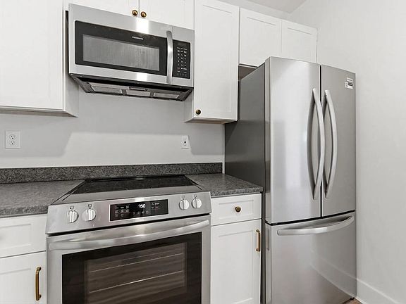 4th image of 320 Shoal Creek Rd #101