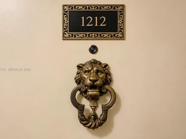 700 Biltmore Way APT 1212, Coral Gables, FL 33134