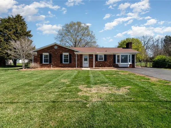 2469 State Highway 66 S, Kernersville, NC 27284