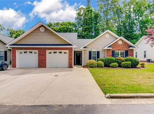 3628 Rock Meadow Cir, High Point, NC 27265