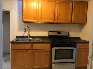 321 Wilder St APT 2, Aurora, IL 60506