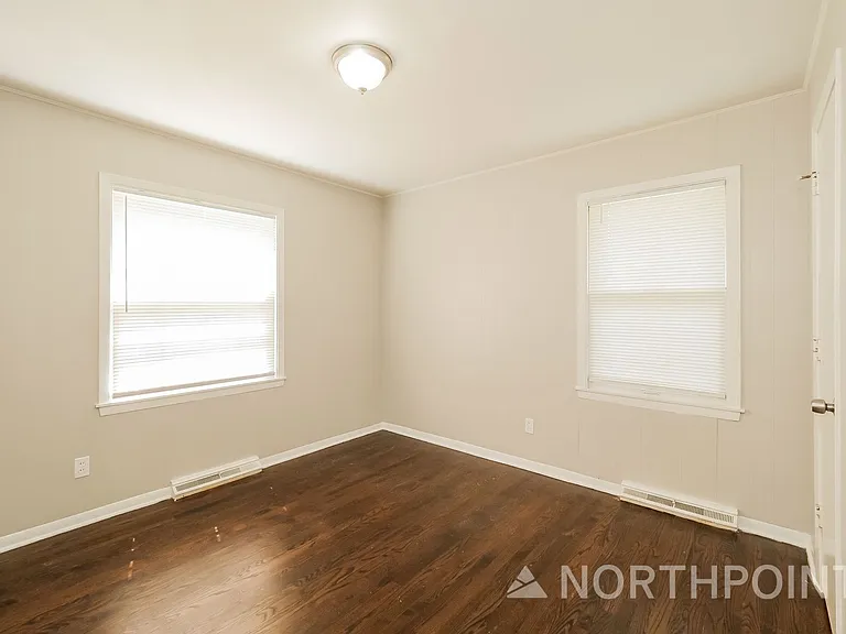 808 N Piute Ave — Photo 11