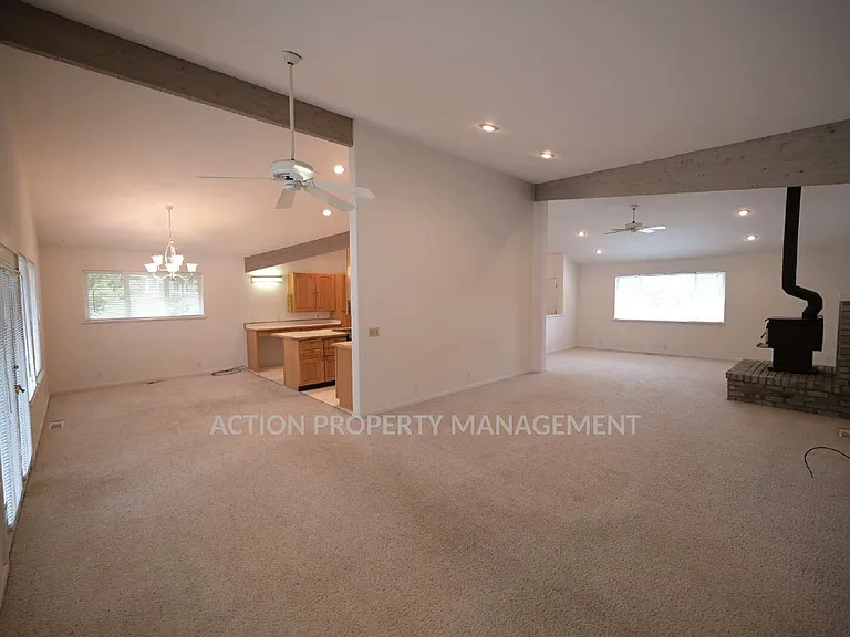 123 Beeson Rd — Photo 9