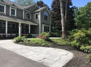 4 Lasallette Rd, Westford, MA 01886