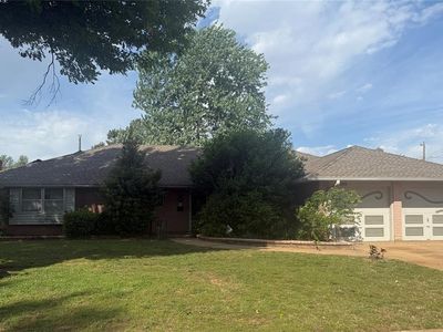 3225 N Glenhaven Dr, Midwest City, OK, 73110