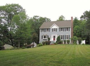 59 Peaslee Rd, Merrimack, NH 03054