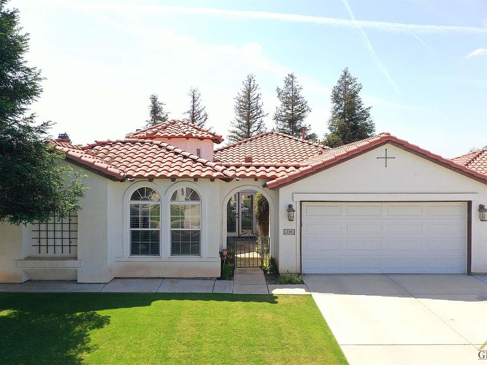 1st image of 319 Villa Elegante Dr