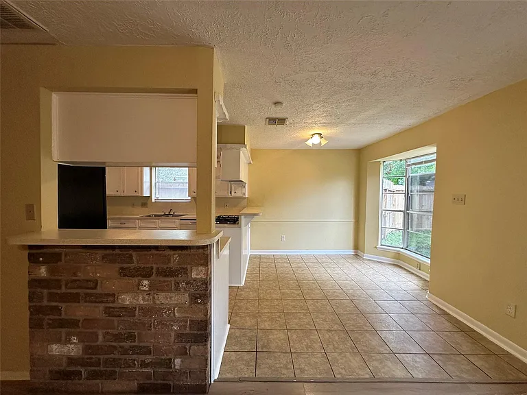 1937 Arcadia Dr — Photo 15