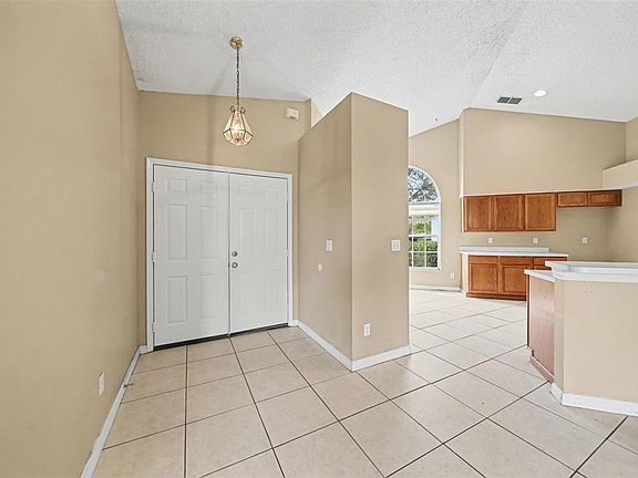 2nd image of 2238 Holly Ridge Dr