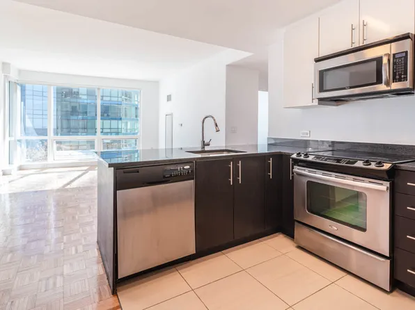 70 Greene Street image 15 of 58