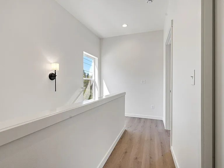 4000 Dewey Rd — Photo 11