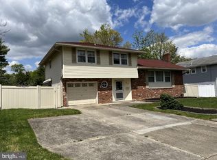 904 Edgemoor Rd, Cherry Hill, NJ 08034