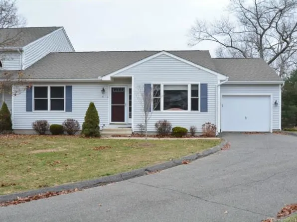 51 Cheyenne Ct, Marlborough, CT 06447