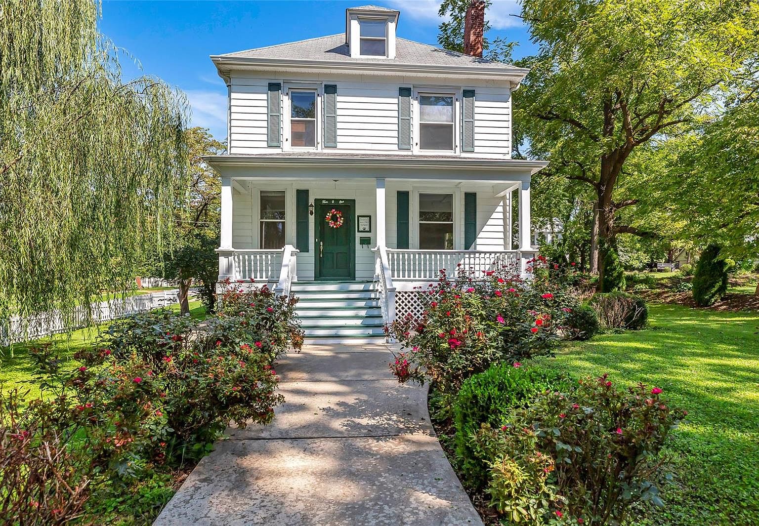 401 Adams St, Saint Louis, MO 63135 | Zillow