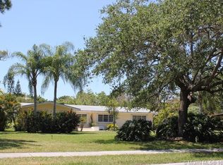 6150 SW 104th St, Pinecrest, FL 33156