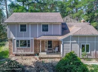 12126 Forest Meadow Dr, Perry, MI 48872