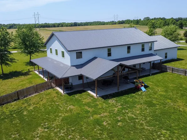 6160 Audrain Road 165, Sturgeon, MO 65284