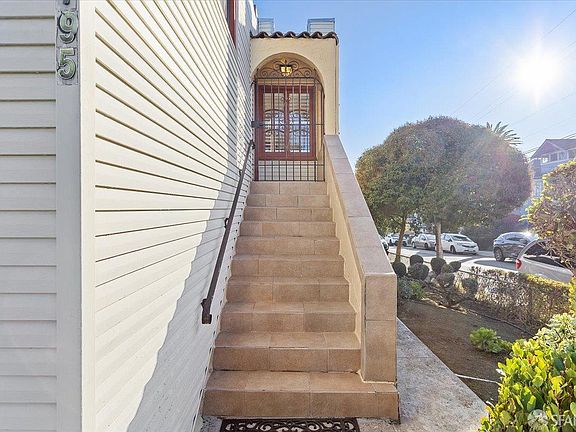 3rd image of 195 Judson Ave
