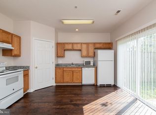 3032 Seamon Ave, Baltimore, MD 21225
