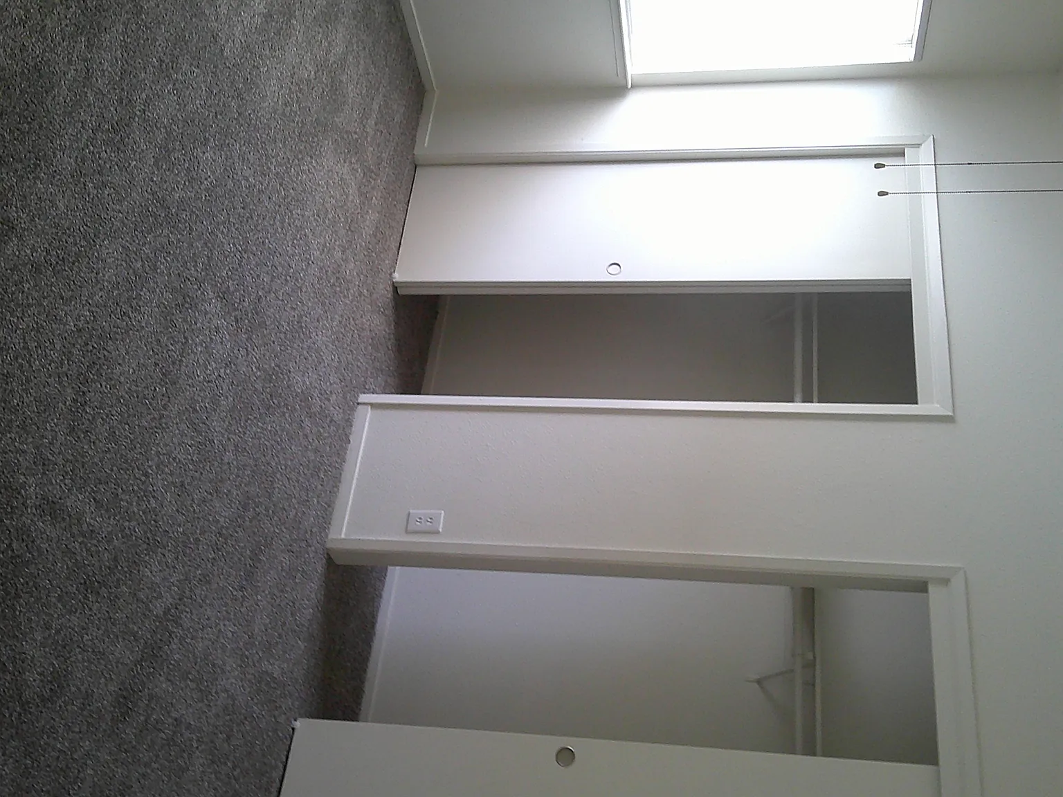 3 bed, 2.5 bath, 1480 sqft, $1,800 — Photo 3