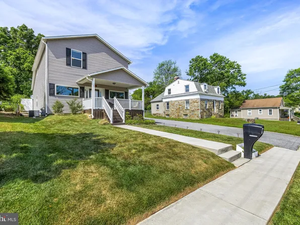 3045 Moreland Ave, Parkville, MD 21234