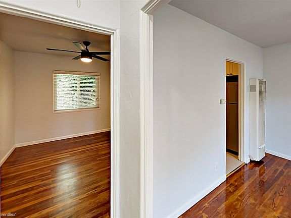 4th image of 4520 30th St