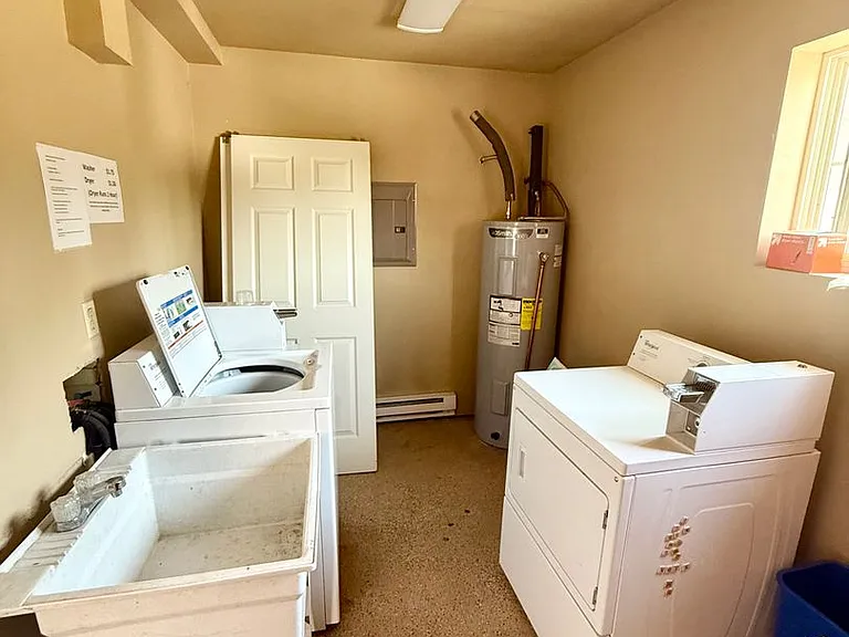 816 S College Ave — Photo 25