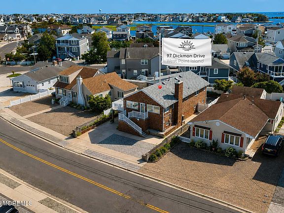 3rd image of 97 Dickman Drive