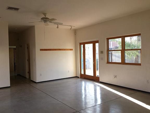 4th image of 523 S Arizona Ave