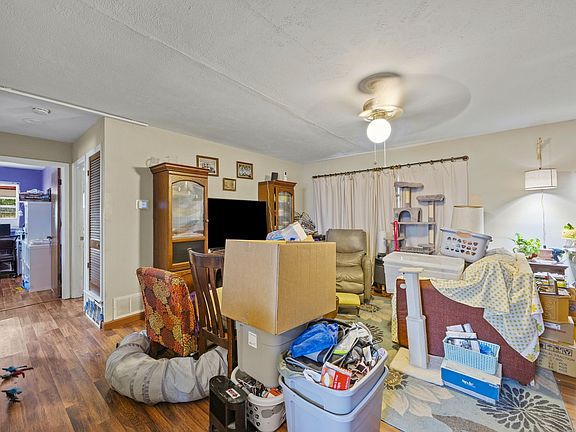 5th image of 7508 Lola Dr