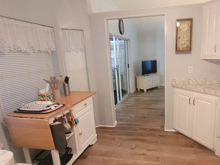 1001 Starkey Rd #827 — Photo 2