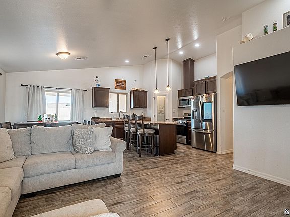 2nd image of 3876 E Santa Palmira St