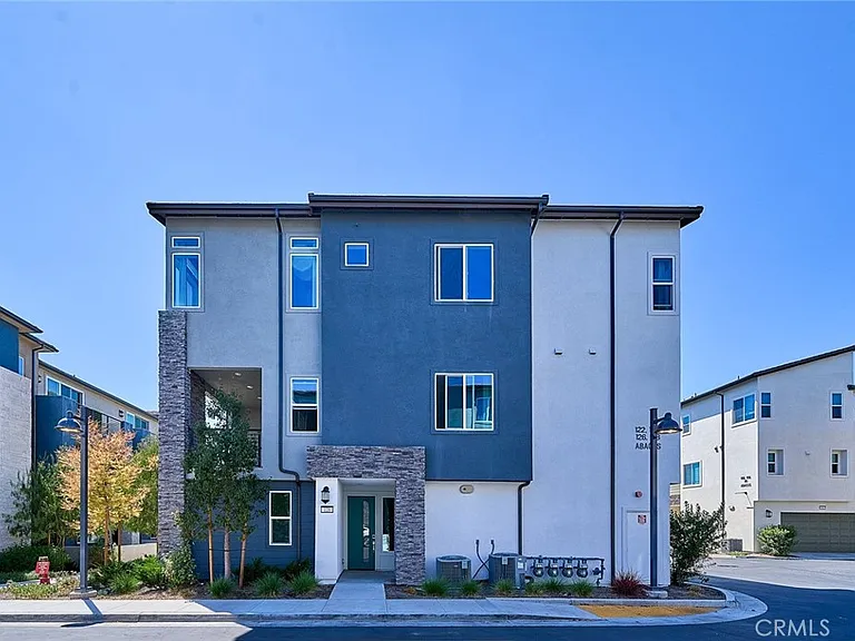 128 Abacus — Photo 1