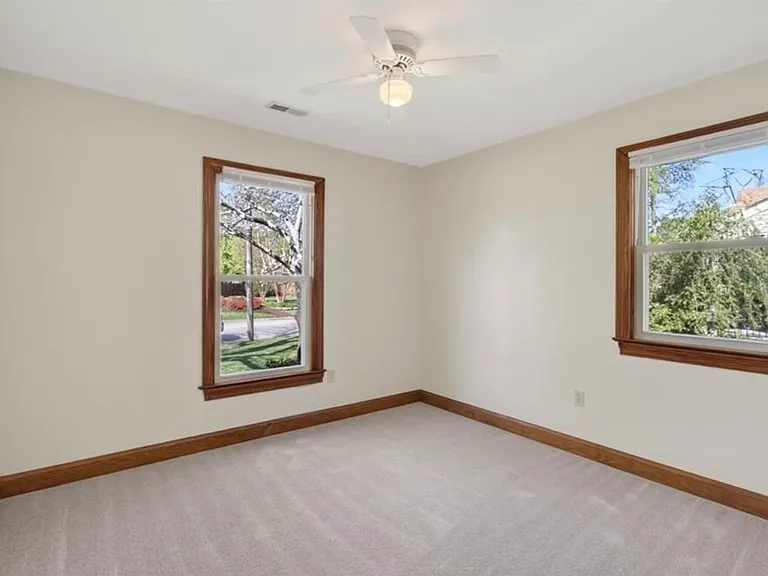 730 Beckley Ln — Photo 20