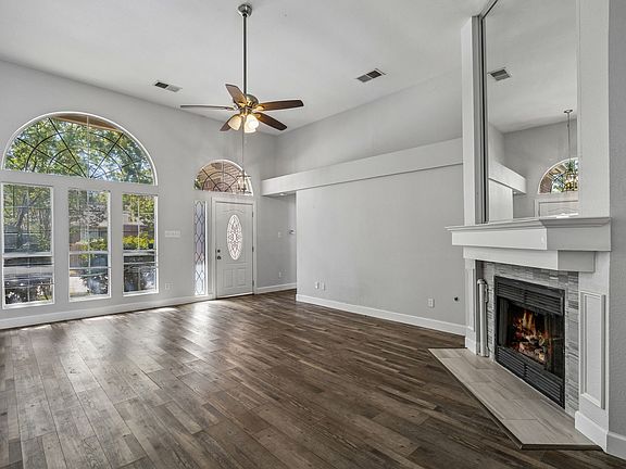 2nd image of 8109 Pickard Dr