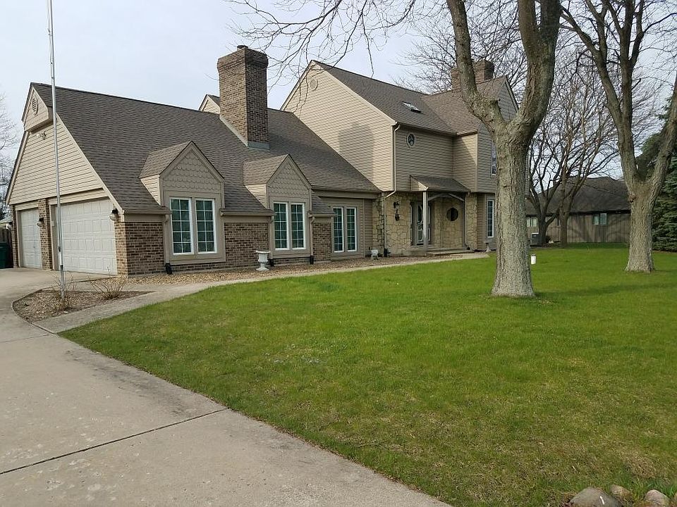 1st image of 25041 W Pauline Dr
