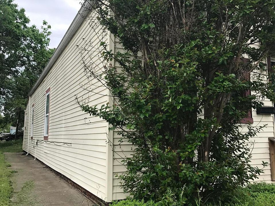2nd image of 1731 Hale Ave