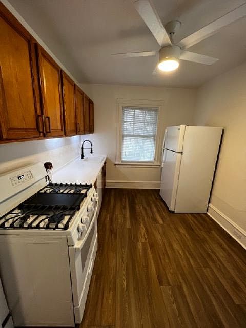 Eat in Kitchen