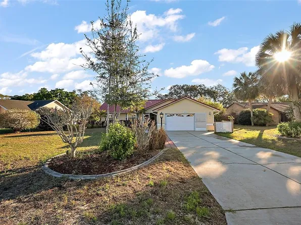 33624 Dolores Ct, Leesburg, FL 34788