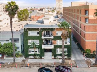 330 Cedar Avenue, Long Beach, CA 90802