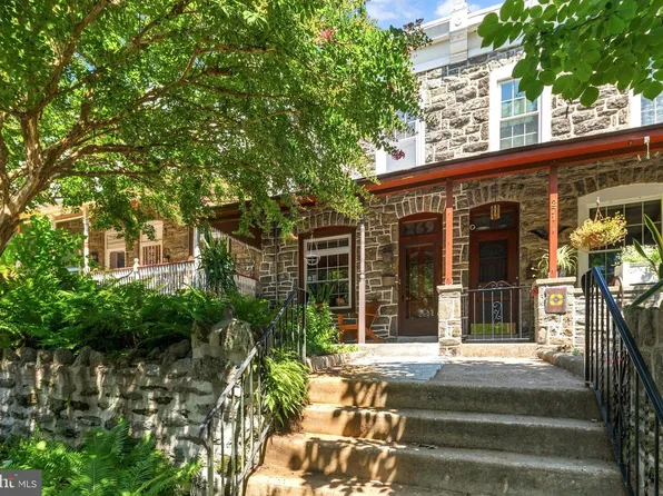 269 Lauriston St, Philadelphia, PA 19128